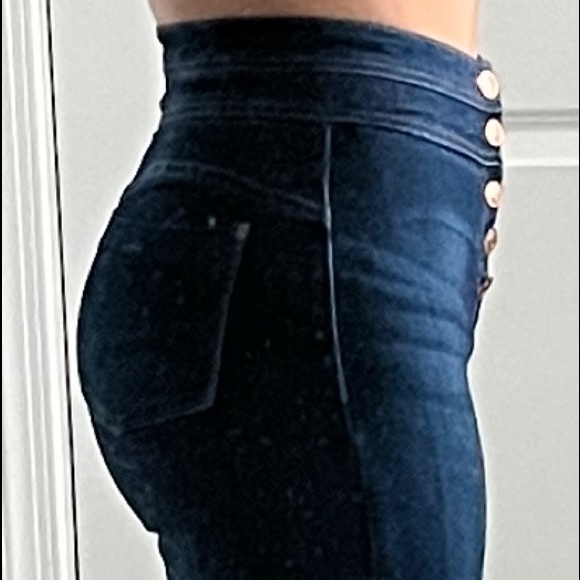 High Rise Blue Jeans - Picture 6 of 6